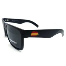 Gafas bandera España polarizadas cristal negro. La Tienda de España
